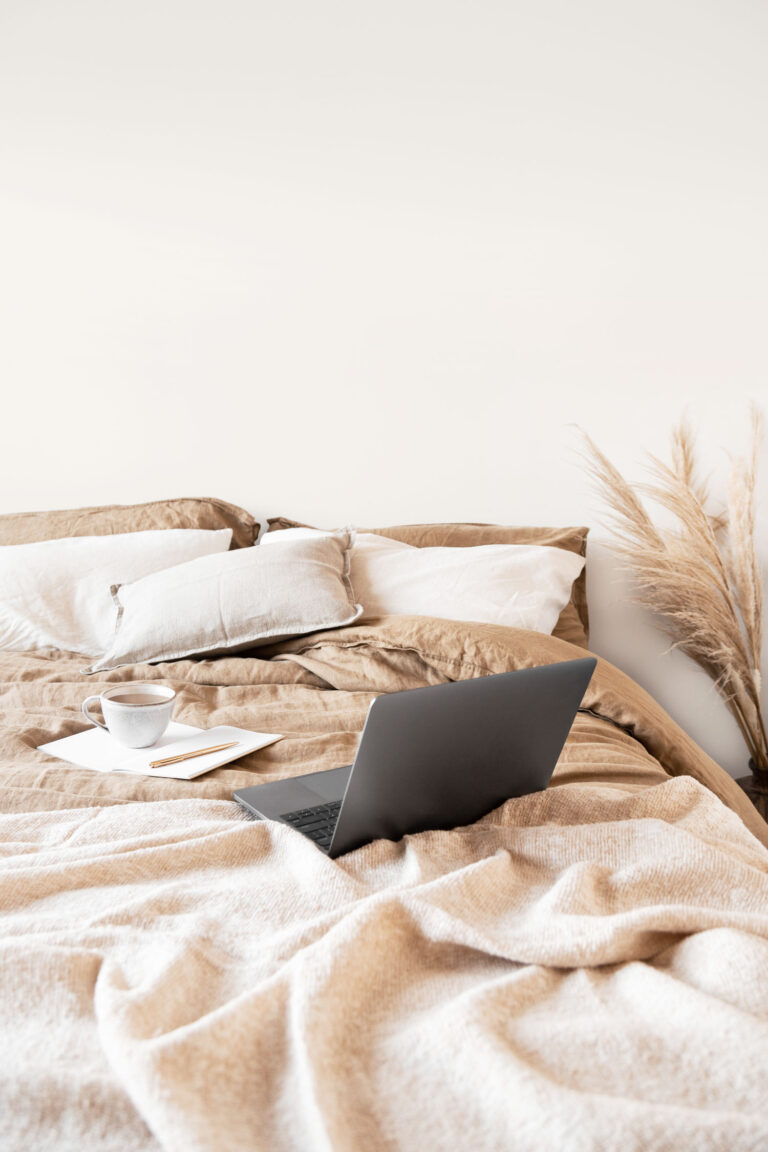 17 Newsletters That Make My Inbox a Happy Place